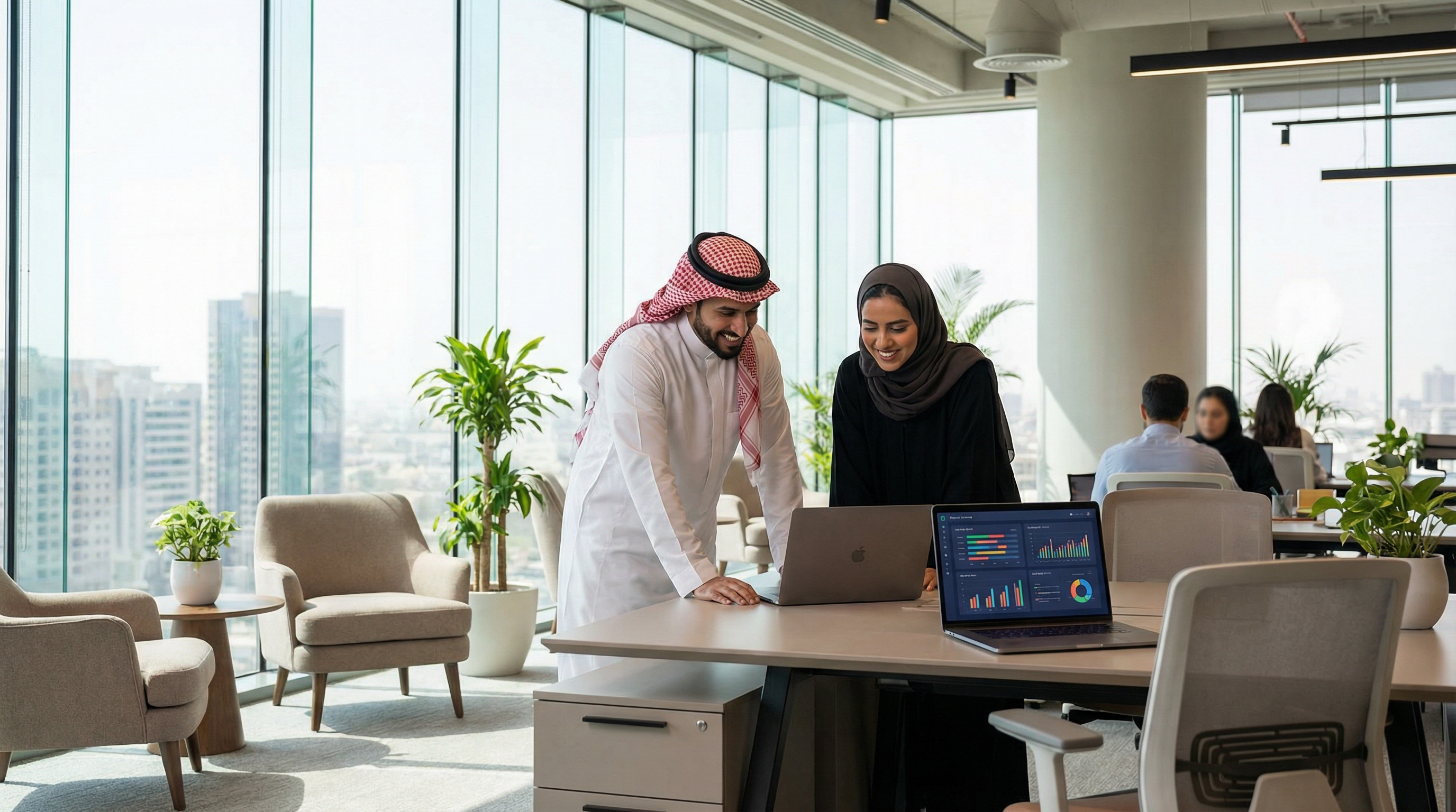 للموظفين والكبار